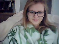 Webcamz Archive - Amazing 19 years old Cam Saucy teen With Glasses